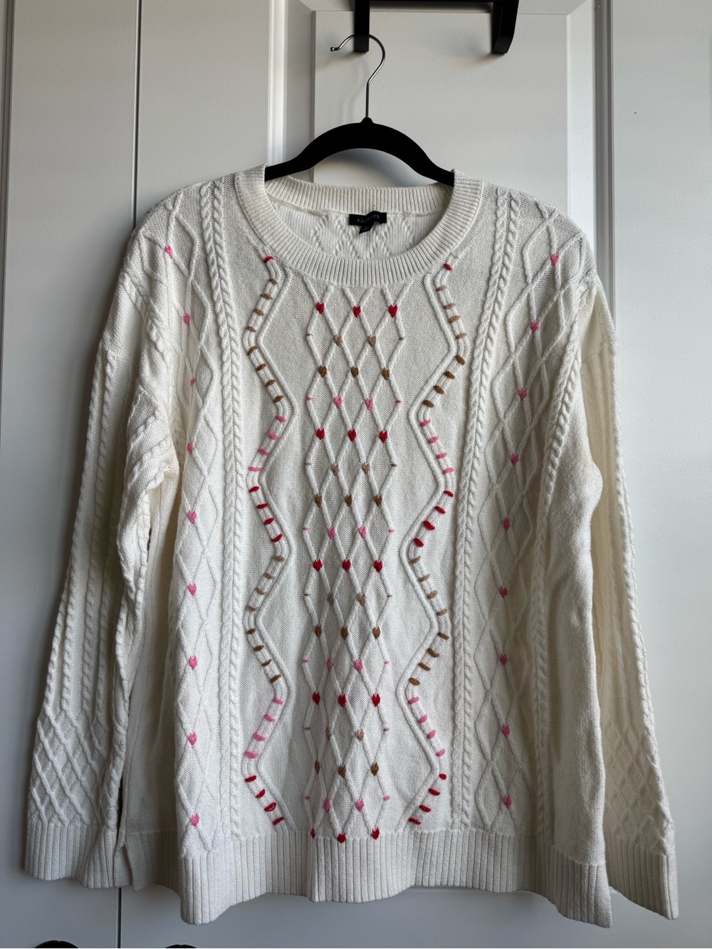 Talbots Ivory Cable Knit Whipstitch Embroidered Heart Sweater L